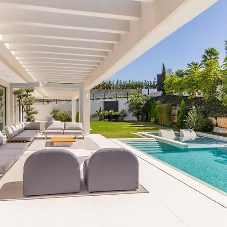 Contemporary Luxury Situated In Malaga *